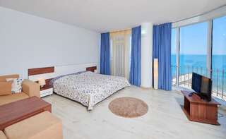 Отель Family Hotel Regata Поморие Полулюкс с видом на море-19